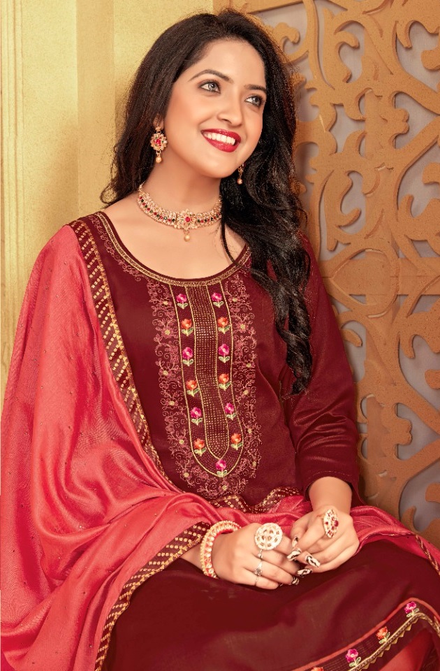 Panch Ratna Gunjita Heavy Festive Wear Wholesale Designer Salwar Suits